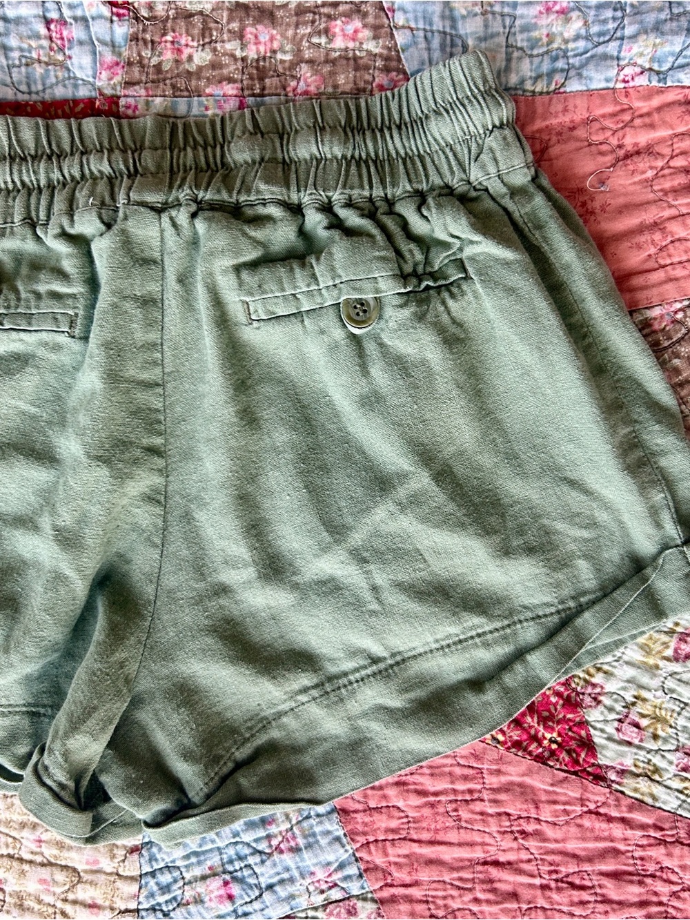 Love Tree Green Linen Blend Shorts | Casual / Loungewear/ Athletic | Size Small - Picture 8 of 11